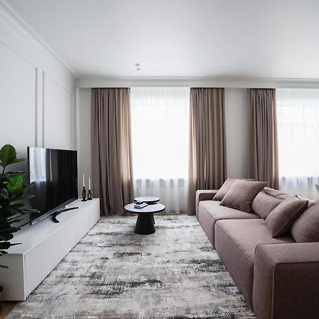 Cozy Apartment In The Quiet Center Of Riga Bagian luar foto