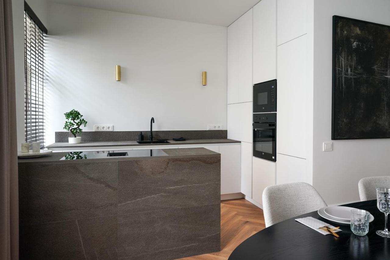 Cozy Apartment In The Quiet Center Of Riga Bagian luar foto