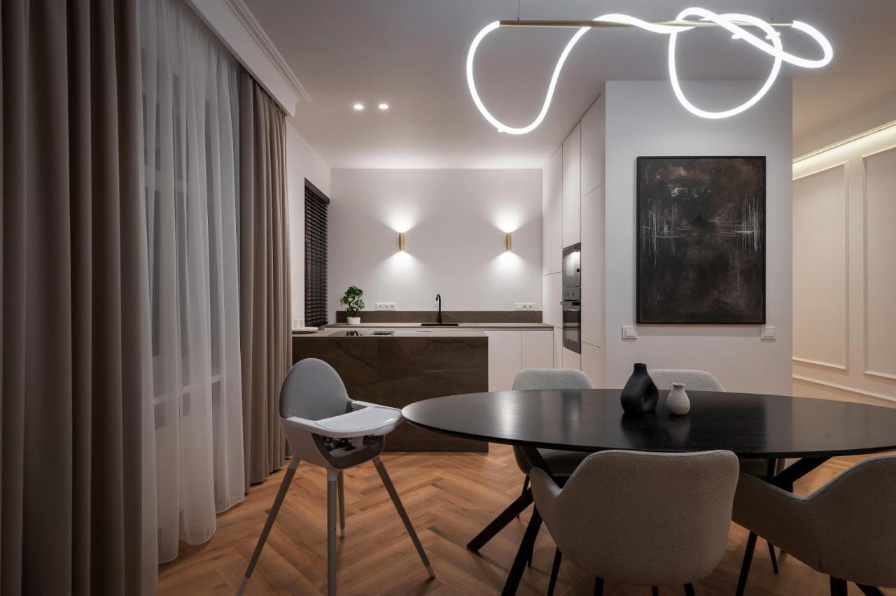 Cozy Apartment In The Quiet Center Of Riga Bagian luar foto